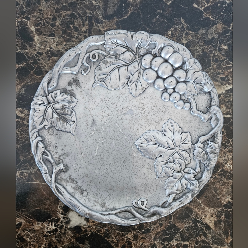Arthur Court aluminum cheese plate 7.75 inches
